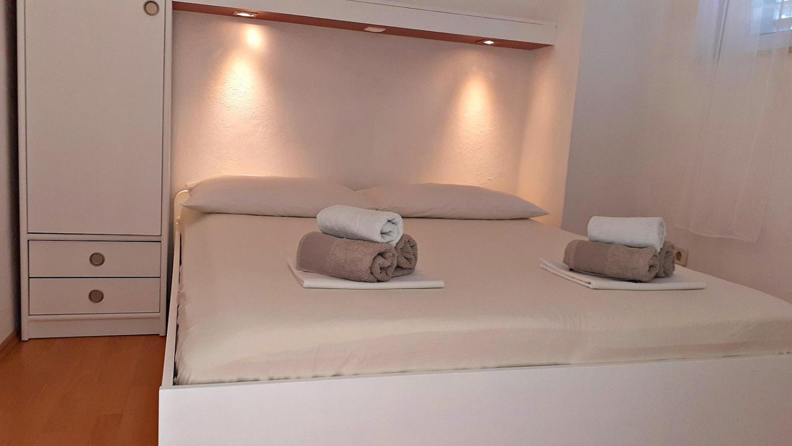 Apartments Villa Bonaca Baška Voda Δωμάτιο φωτογραφία