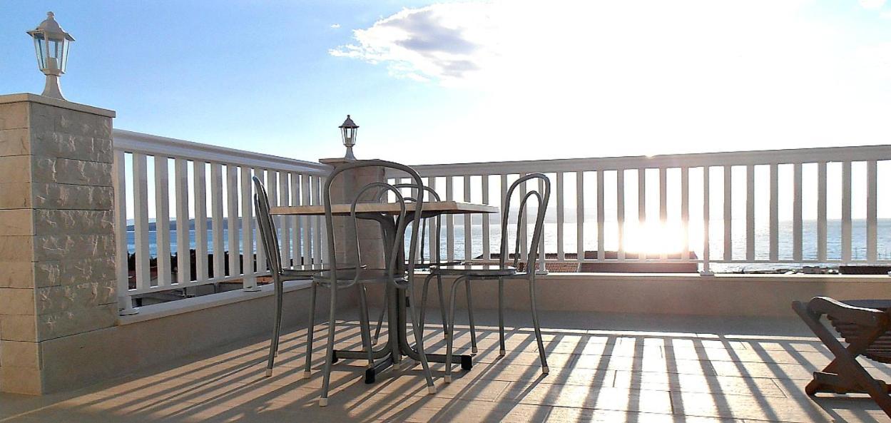 Apartments Villa Bonaca Baška Voda Δωμάτιο φωτογραφία